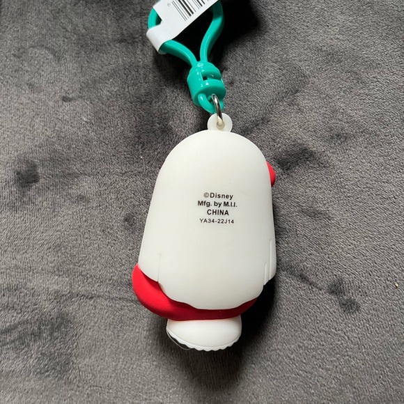 Ariel Exclusive Keychain - Picture 3 of 4